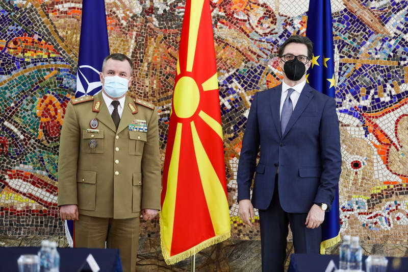 Средба на претседателот Пендаровски со Началникот на Генералштабот на Вооружените сили на Романија, генерал-потполковник Даниел Петреску