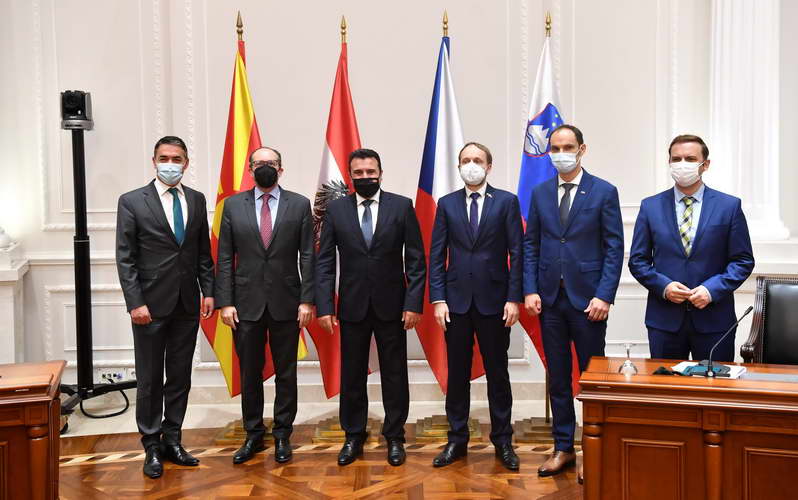 Министрите за надворешни работи на Чешка, Словенија и Австрија до премиерот Заев: Дојдовме за да кажеме јасно - Европската Унија мора да испорача