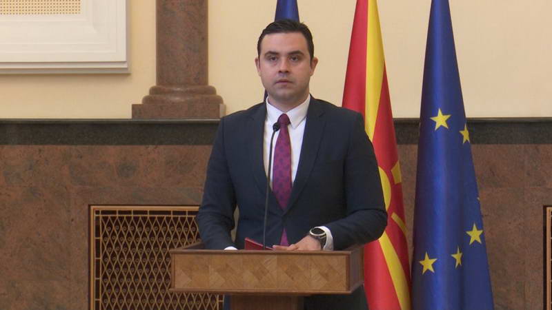 Костадинов: ВМРО-ДПМНЕ и во Собранието и надвор од него знае само за блокади, Мицкоски нема чувство за националните интереси