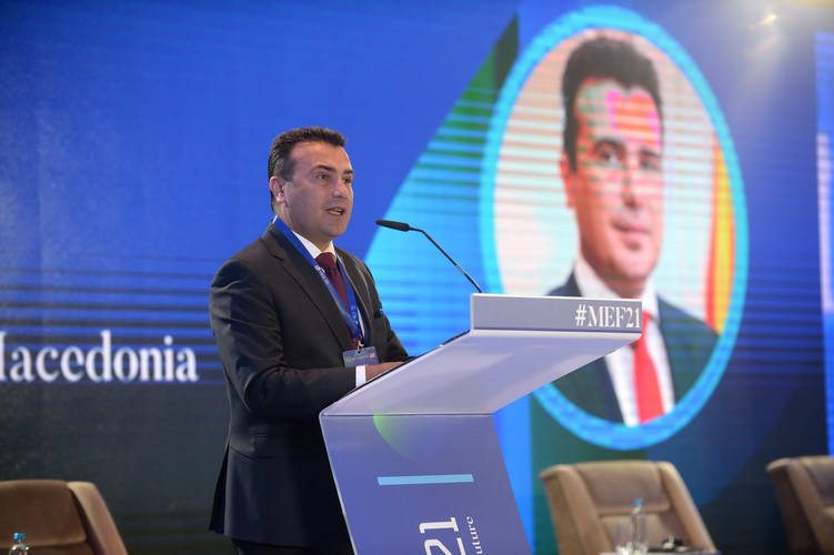 Премиерот Заев од Форумот за енергетика: Ја правиме првата енергетска транзиција во регионот, како пример за земјите од Западен Балкан