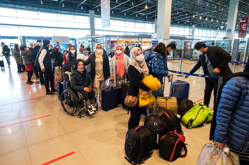 35-мина граѓани на Авганистан, привремениот престој во Северна Македонија ќе го заменат со траен престој во Грција