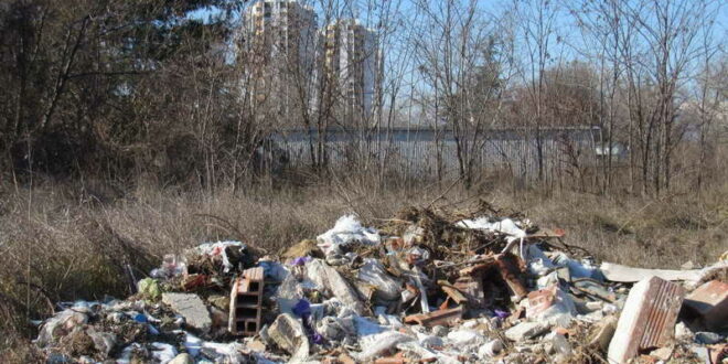 Обемот на несобран отпад низ годините расте, општините ја кочат изградбата на регионалните депонии [инфографик]
