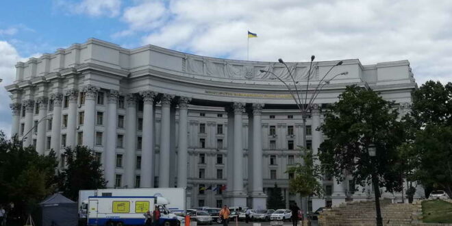 Амбасадата на Украина со апел, медиумите да ги проверуваат информациите пред да ги објават