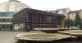 Владата ќе ја реконструира Универзална сала по застојот направен од Град Скопје