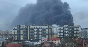 Нападнат аеродромот во Ивано-Франковск, истрелани проектили кон Меѓународниот центар за мир и безбедност во Лавов