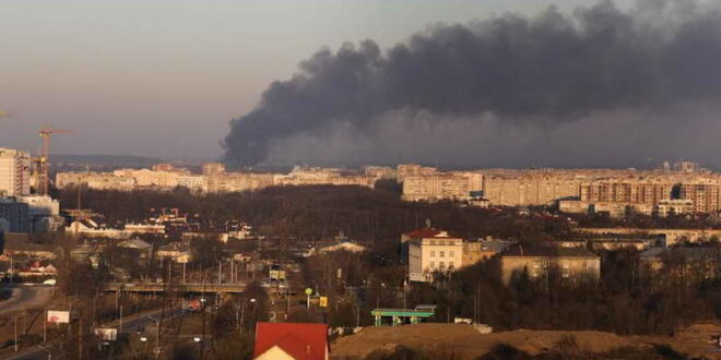 Ракетни напади на аеродромот во Лавов