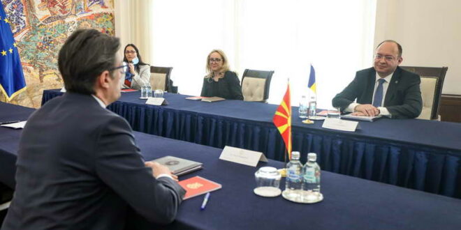 Средба на претседателот Пендаровски со министерот за надворешни работи на Романија, Богдан Ауреску