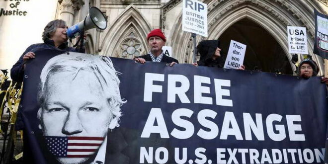 Велика Британија ќе го екстрадира Џулијан Асанж во САД