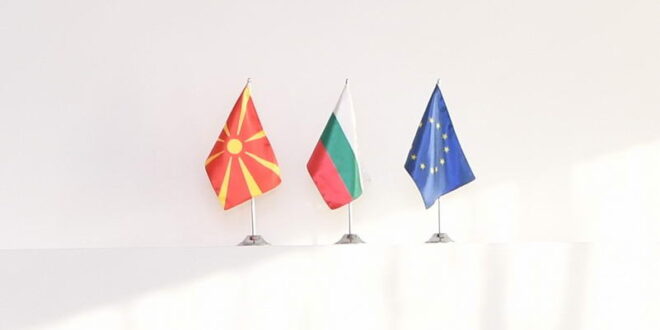 Објавен Протоколот од втората средба на меѓувладината македонско-бугарска комисија