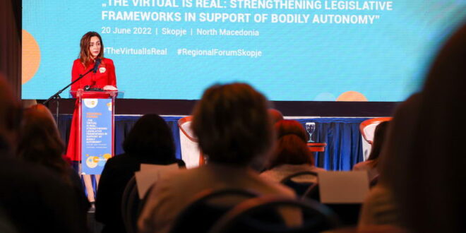 Сопругата на претседателот, Елизабета Ѓоргиевска се обрати на настанот „Виртуелното е реално: Зајакнување на законодавните рамки за поддршка на телесната автономија“