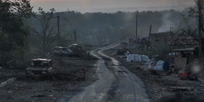 Украинскиот град Лисичанск под жесток напад од руските сили