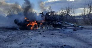 Тенк гори во Украина