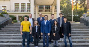 Претседателот Пендаровски ги прими средношколците кои освоија награди на 4. Балканска олимпијада во физика
