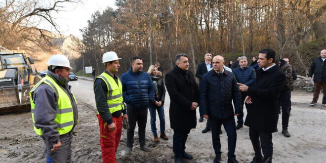 Ковачевски во Куманово: Инфраструктурните проекти се приоритет, се градат мостови, локални и регионални патишта