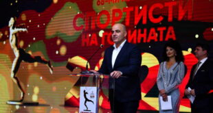 (Видео) Премиерот Ковачевски се обрати на спортската манифестација „Спортисти на годината 2022”