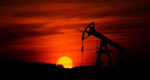 Цената на руската нафта ограничена на 60 долари за барел