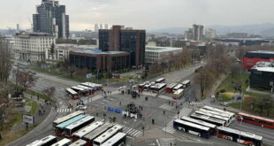 Приватните превозници во нова блокада на Скопје