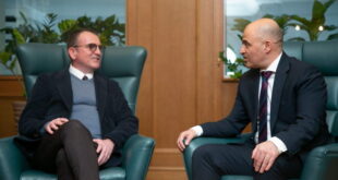 Премиерот Ковачевски се сретна со претседателот на Алијанса на Албанците, Таравари