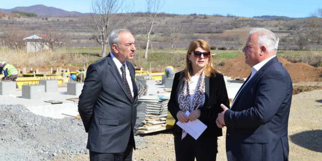 Министерката Шукова, во посета на Делчево: Се интензивира реализацијата на проектот „Подобрување на водоснабдувањето на Делчево“