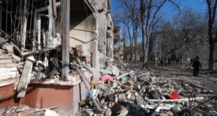 Додека гинат цивили од руските напади, Путин во посета на окупираните делови на Украина