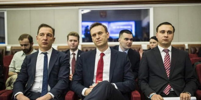Опозиционерот Алексеј Навални доби нова казна од 19 години затвор од рускиот суд