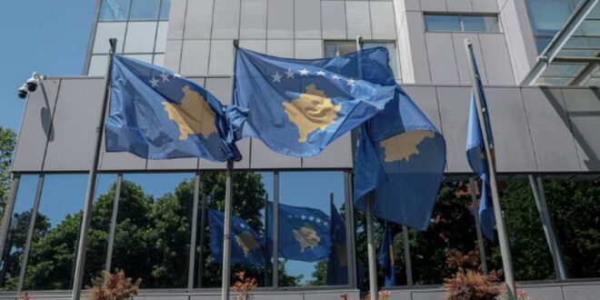 Косово бара од Србија да ги повлече воените трупи од граничната линија