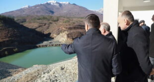 Битиќи и Николовски во Гевгелија извршија увид на најзначајниот водоснабдителен проект, браната „Конско“