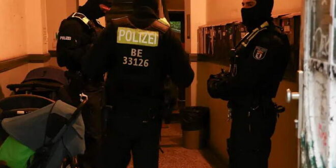 По апсењата во Берлин: Колкaва е заканата од тероризам?