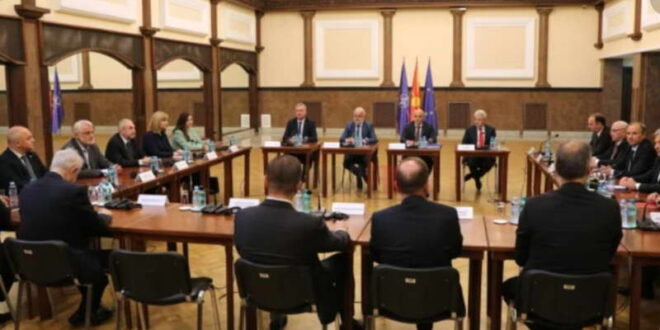 Лидерска средба во Собранието - во фокус изборите, евроинтеграциите, Изборниот законик и техничка влада
