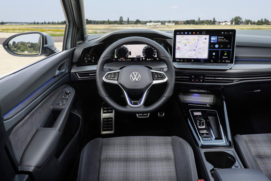 Внатрешноста на новиот VW Golf