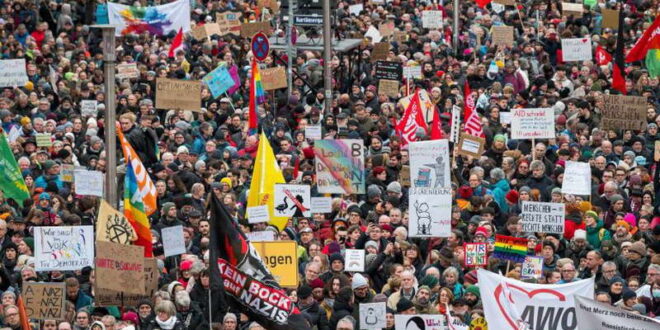 Продолжија протестите во Германија против десничарскиот екстремизам