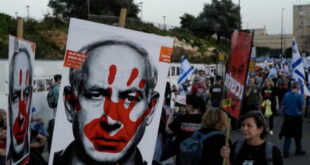 Нетанјаху под зголемен притисок од странство и дома